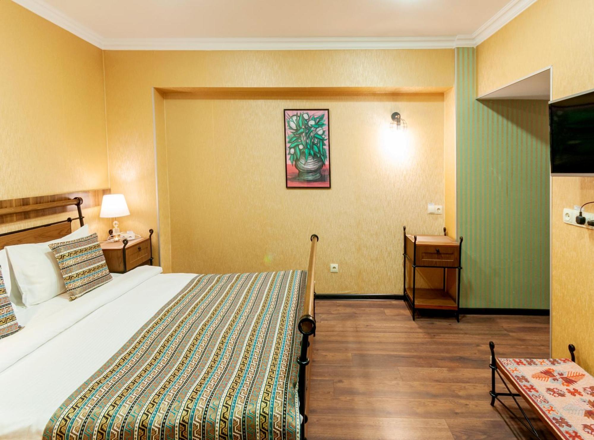 Wine Story Hotel & Club Тбилиси Экстерьер фото